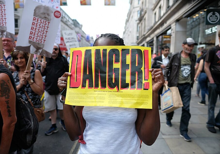Danger_-_Trump_and_the_Far_Right._(41638602240)