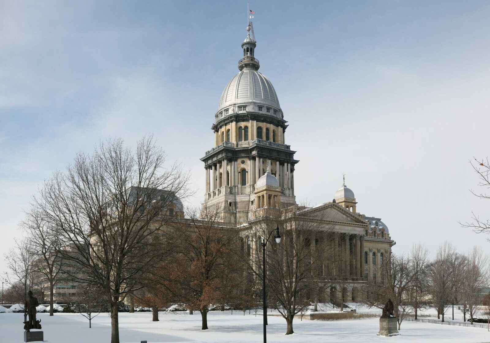 Illinois_State_Capitol_pano