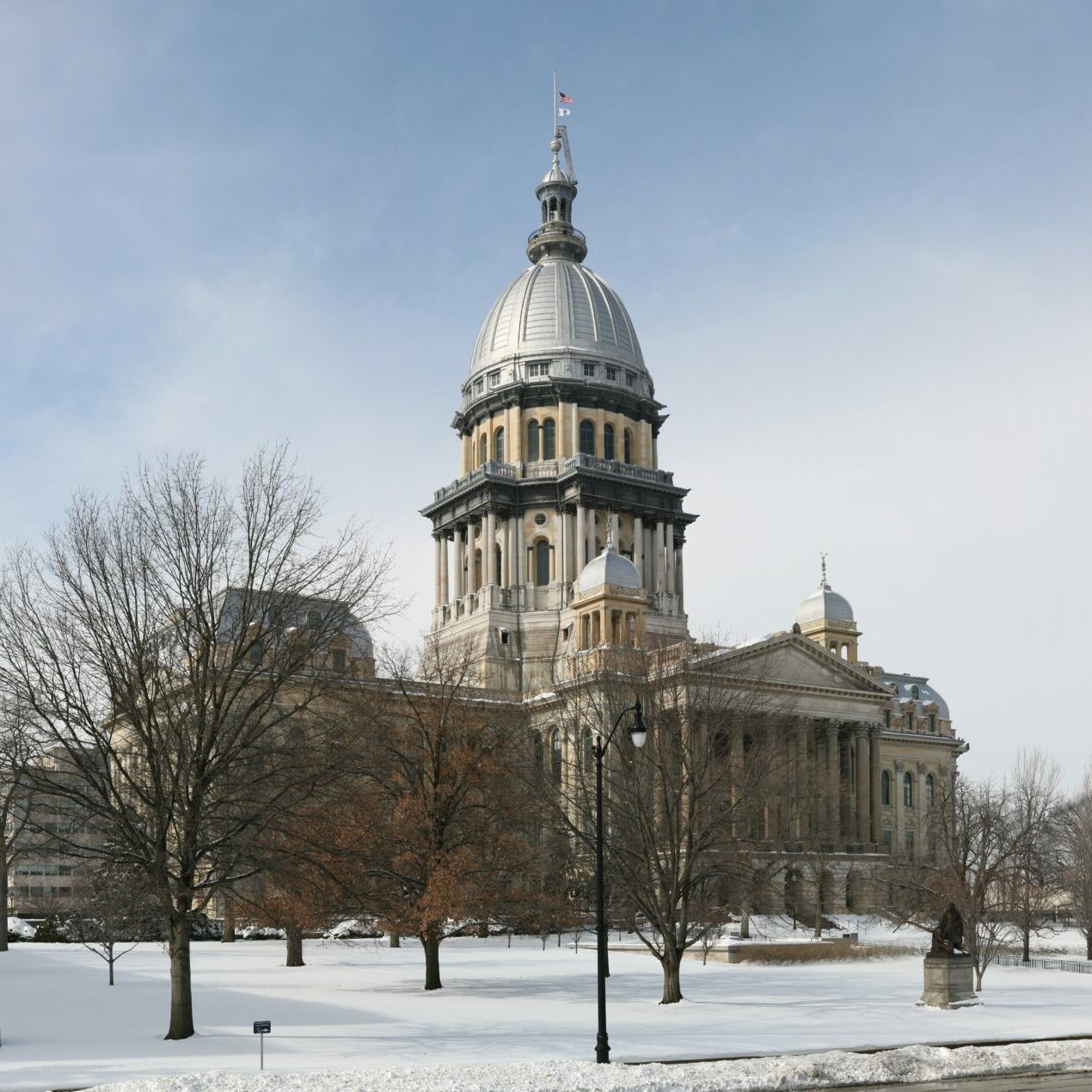 Illinois_State_Capitol_pano